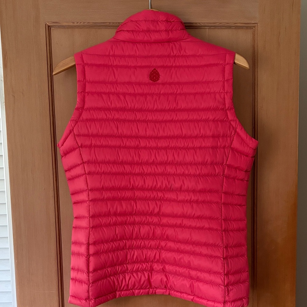Stio Fuchsia Women's Quilted Vest